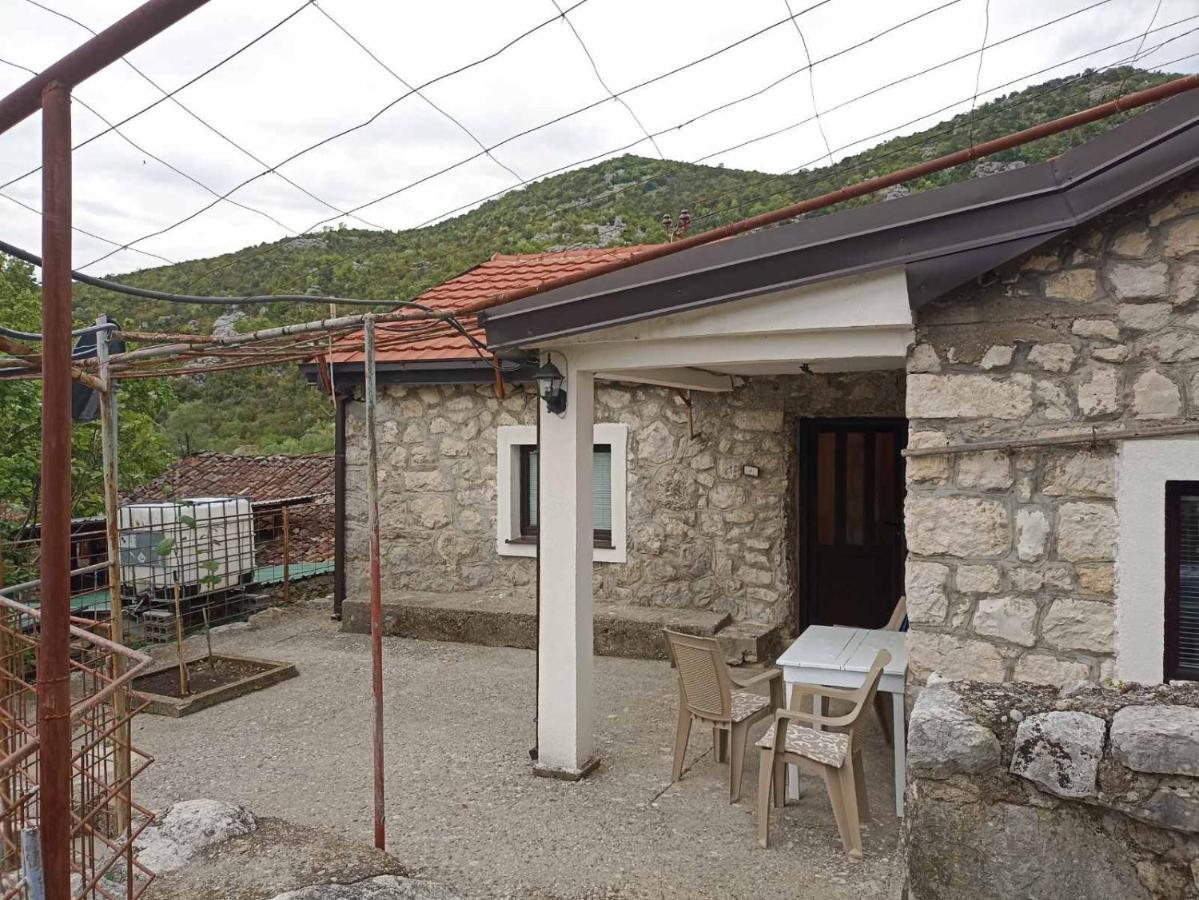 Feel The Karuch Cetinje Exterior foto