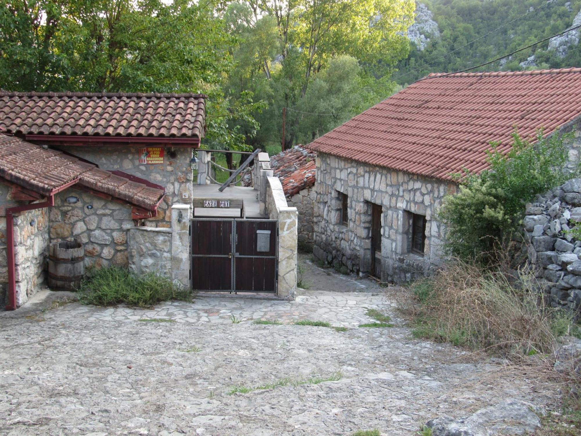 Feel The Karuch Cetinje Exterior foto